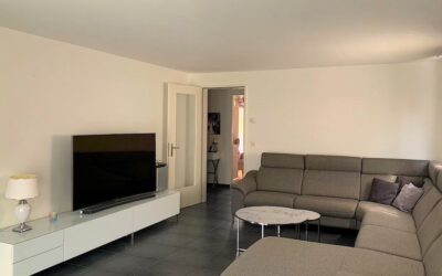 Moderne, schöne Eigentumswohnung mit viel Sonne und Top Standort in 4123 Allschwil