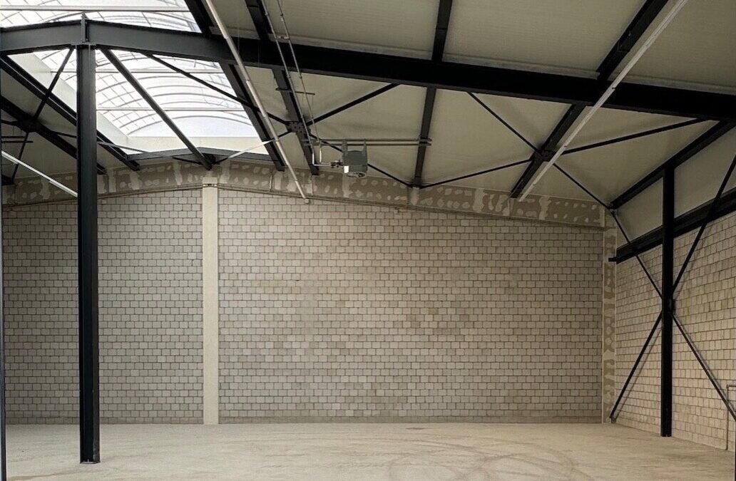 Vermietung 2 grosse Gewerbeflächen 380m2 |400m2